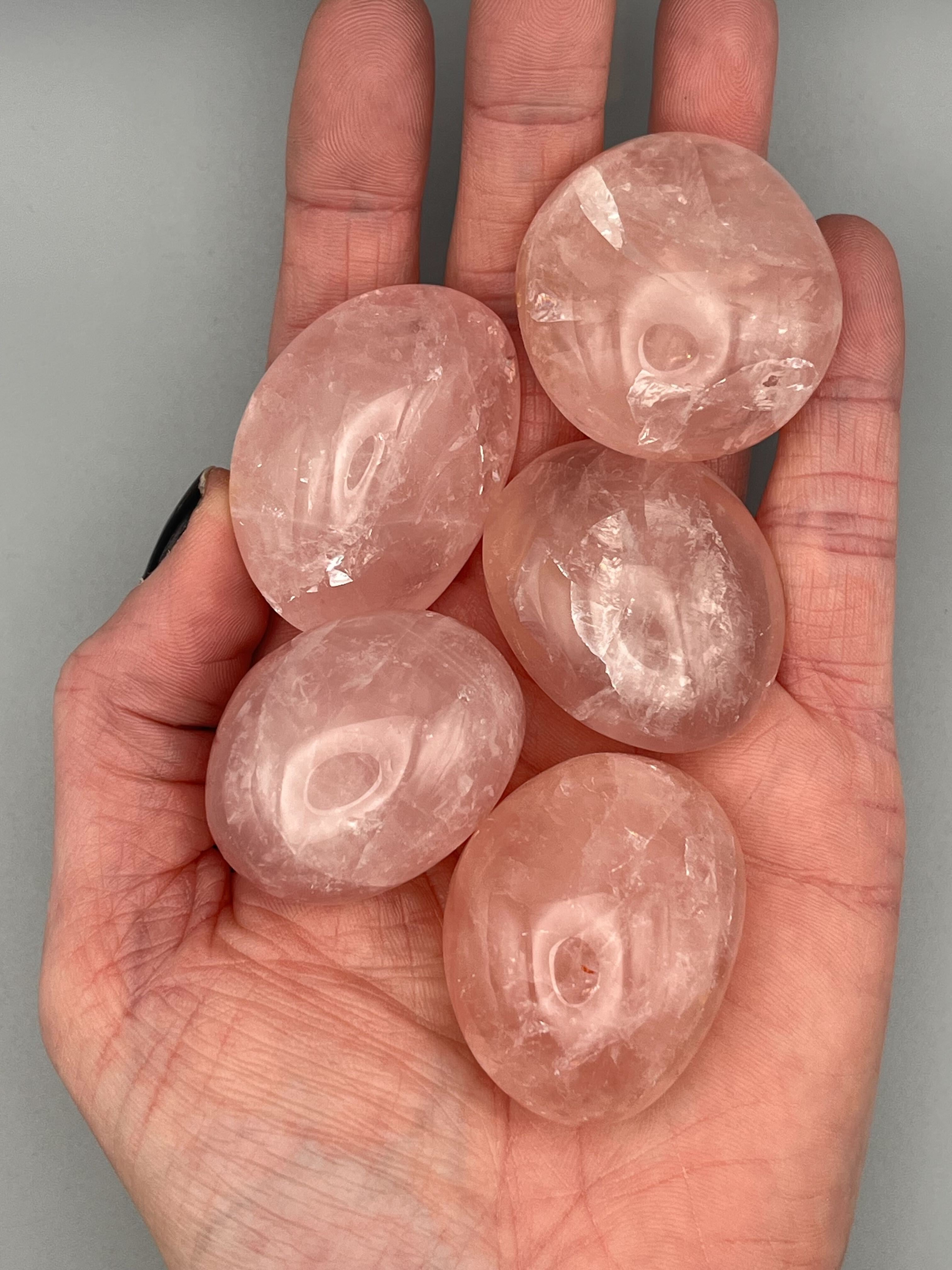 •ROSE QUARTZ• pebble