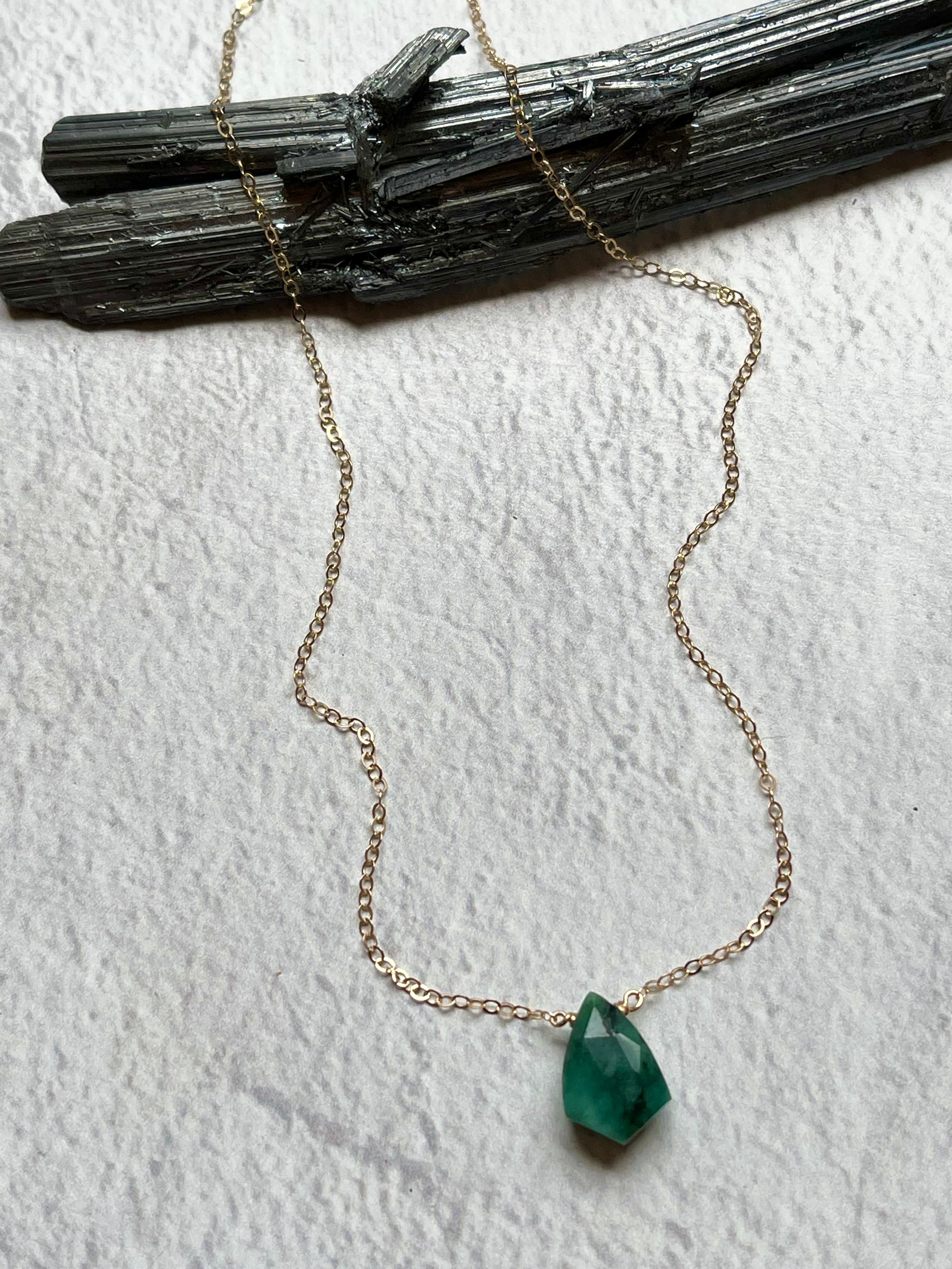•STRAY• emerald + gold necklace