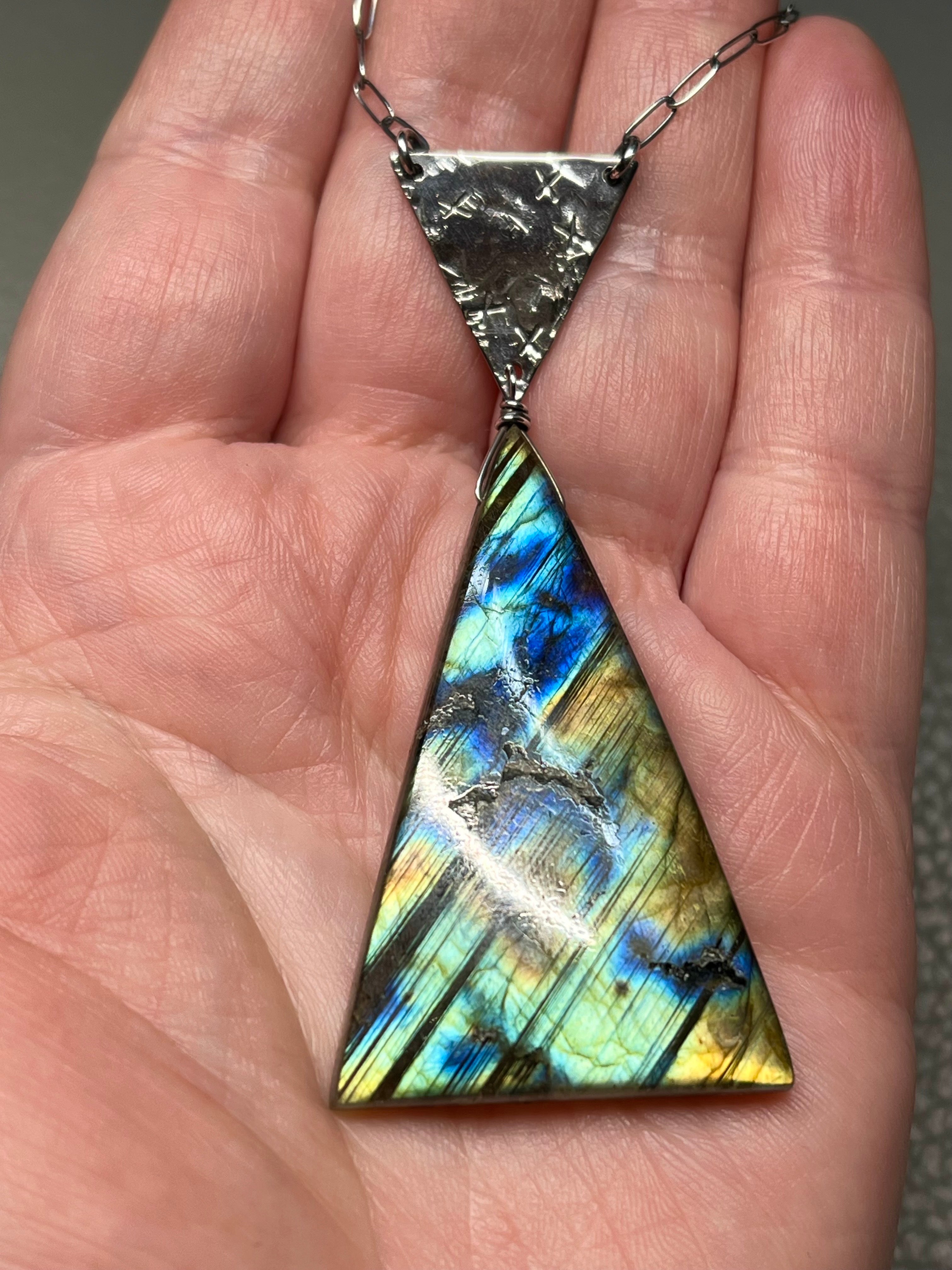 •AEON• labradorite + triangle + silver necklace (16"-18")