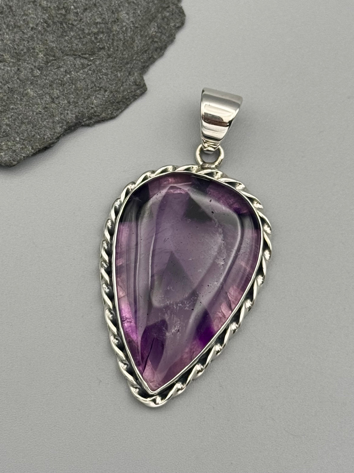 •TRAPICHE AMETHYST - TWISTED• sterling silver pendant