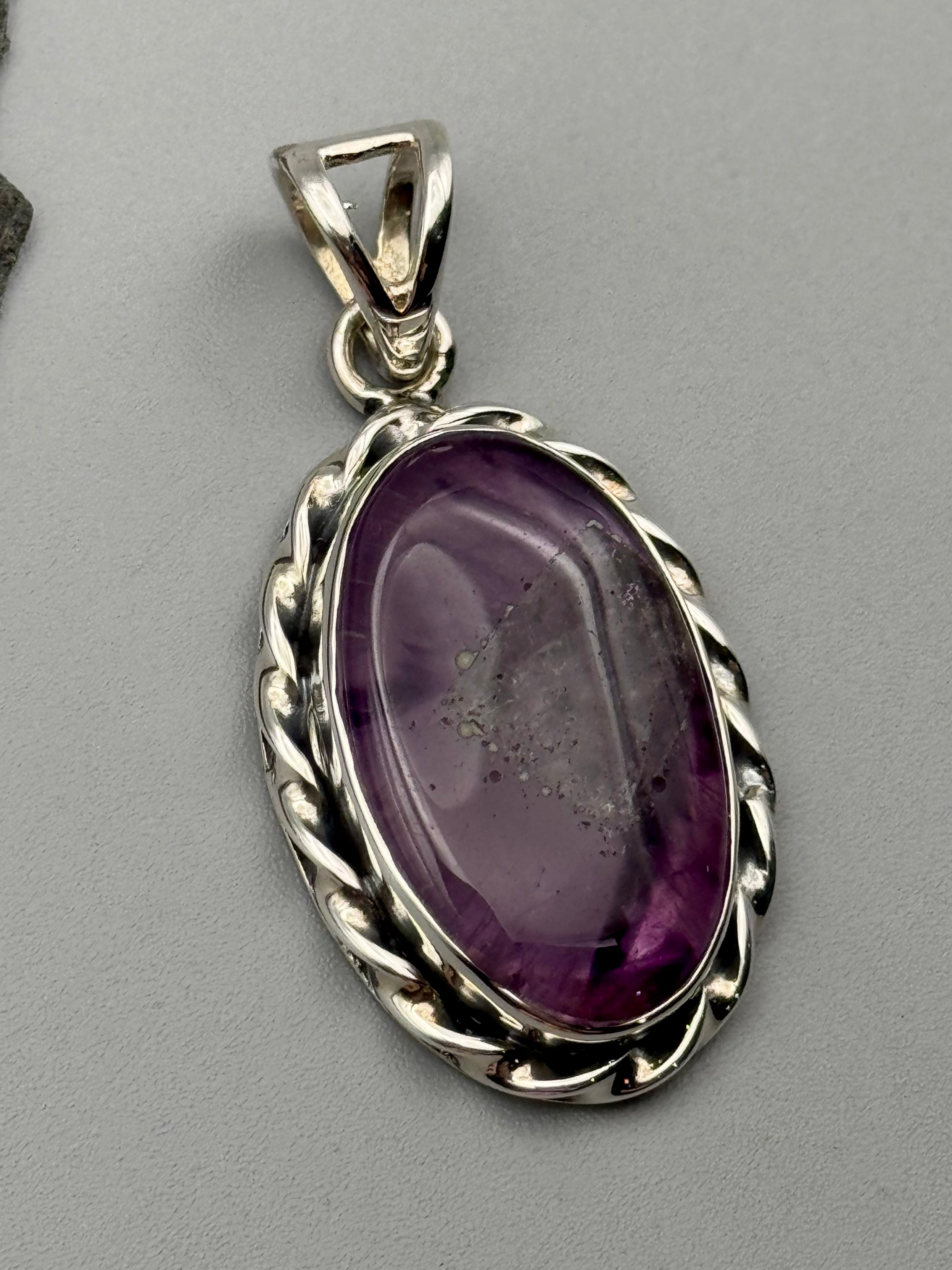 •TRAPICHE AMETHYST - TWISTED• sterling silver pendant