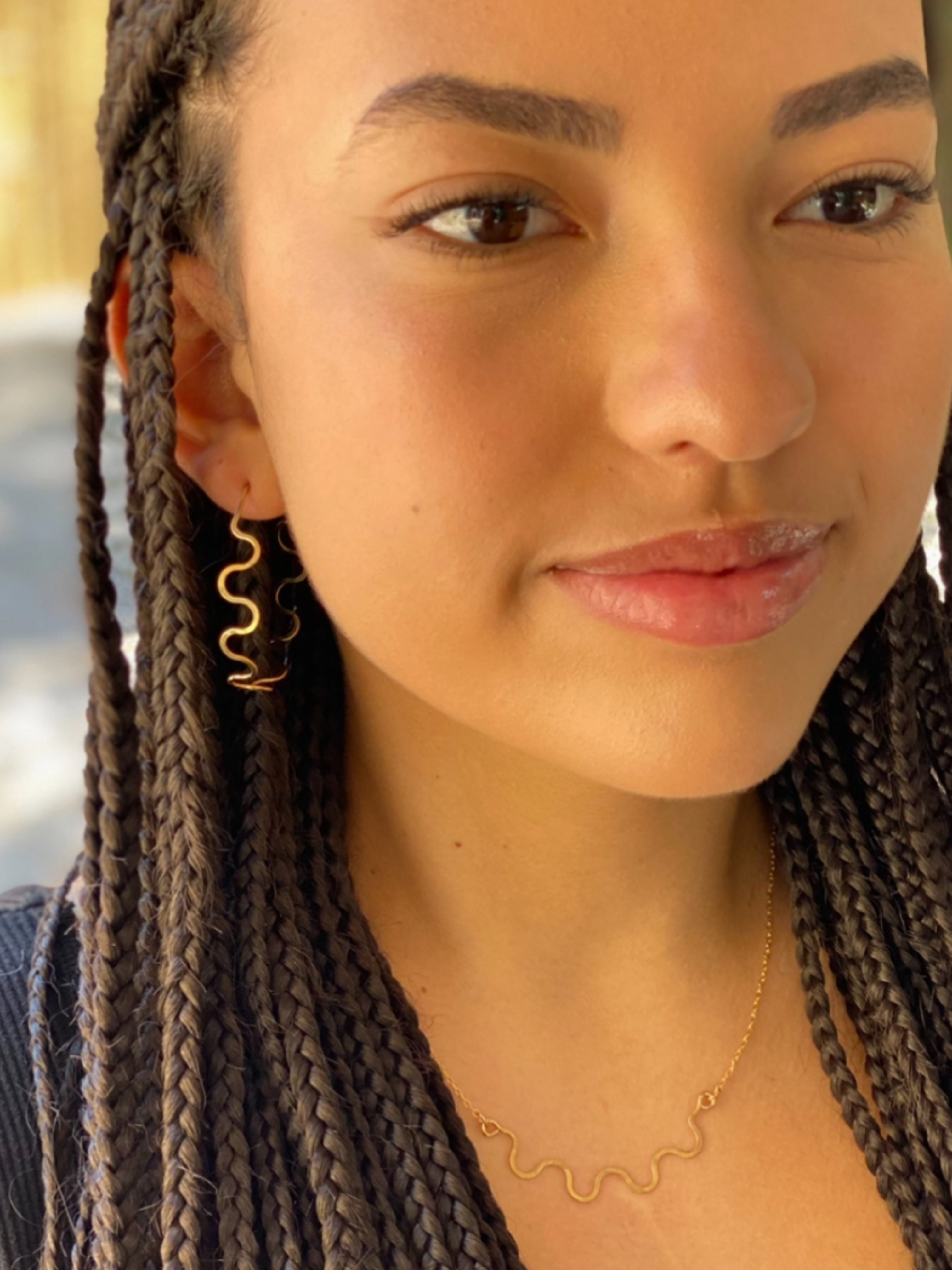 •SQUIGGLE• gold hoop earrings