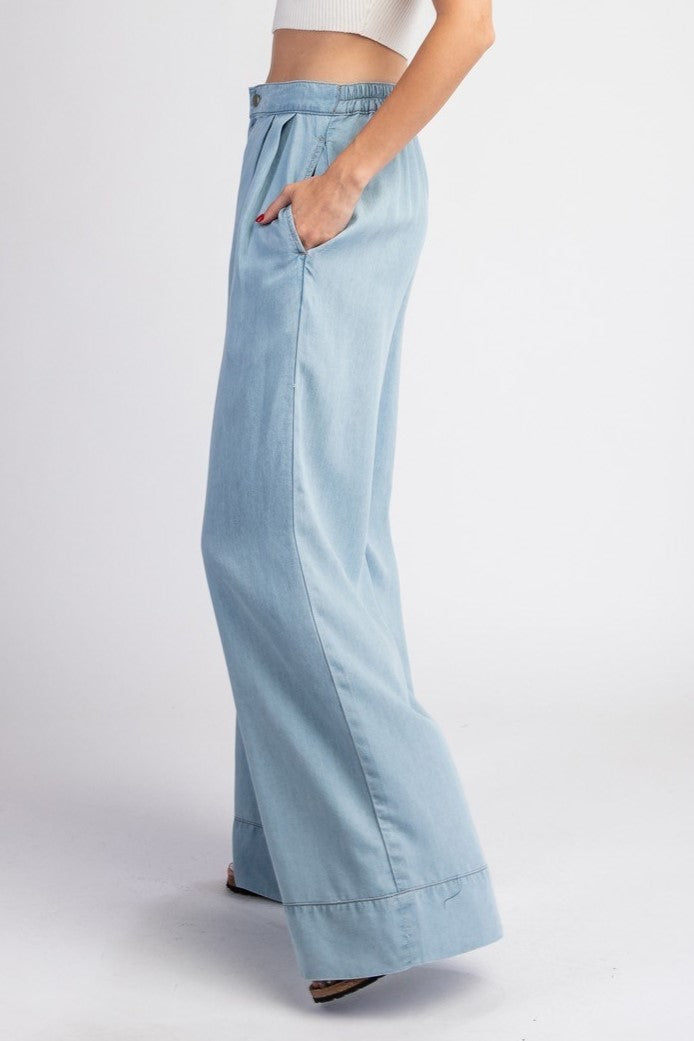 •CHAMBRAY• wide leg pleated pants