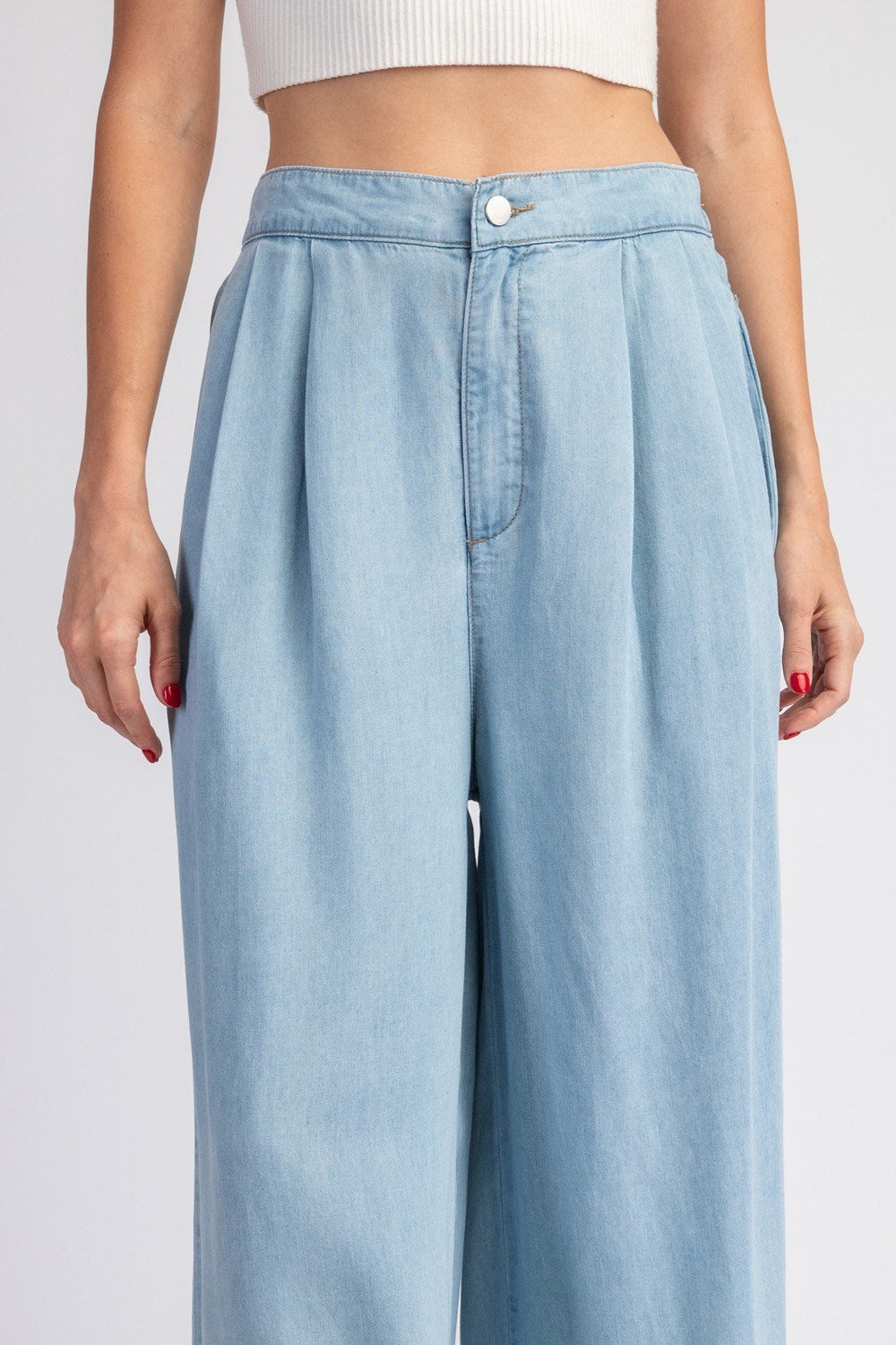 •CHAMBRAY• wide leg pleated pants