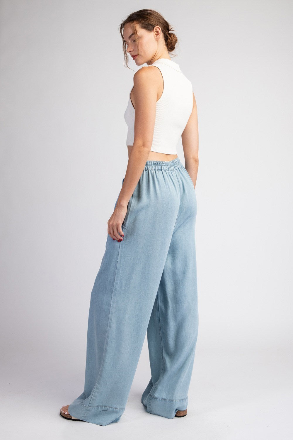 •CHAMBRAY• wide leg pleated pants