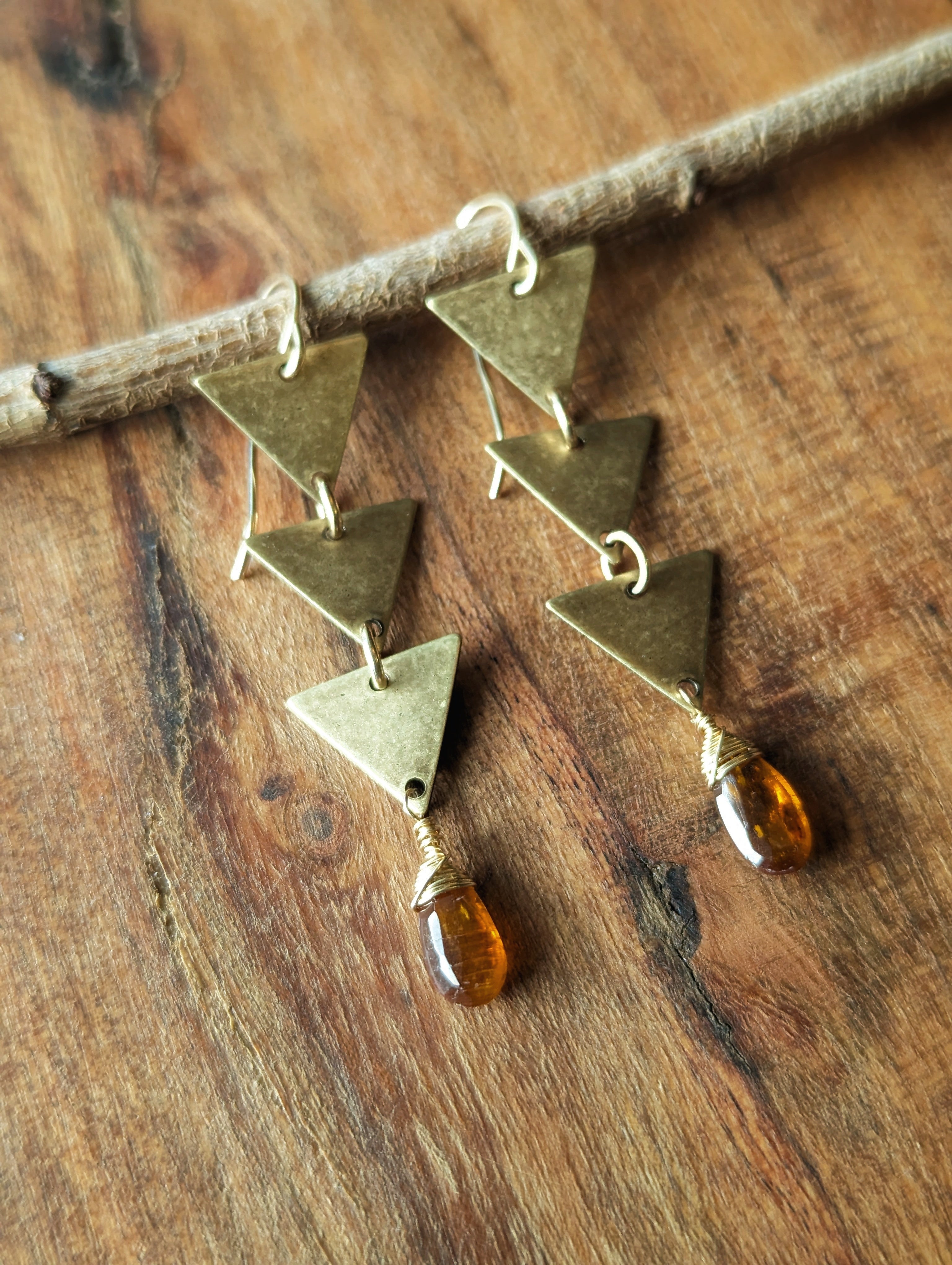 •TRIPLE TRIANGLE• orange kyanite + gold earrings
