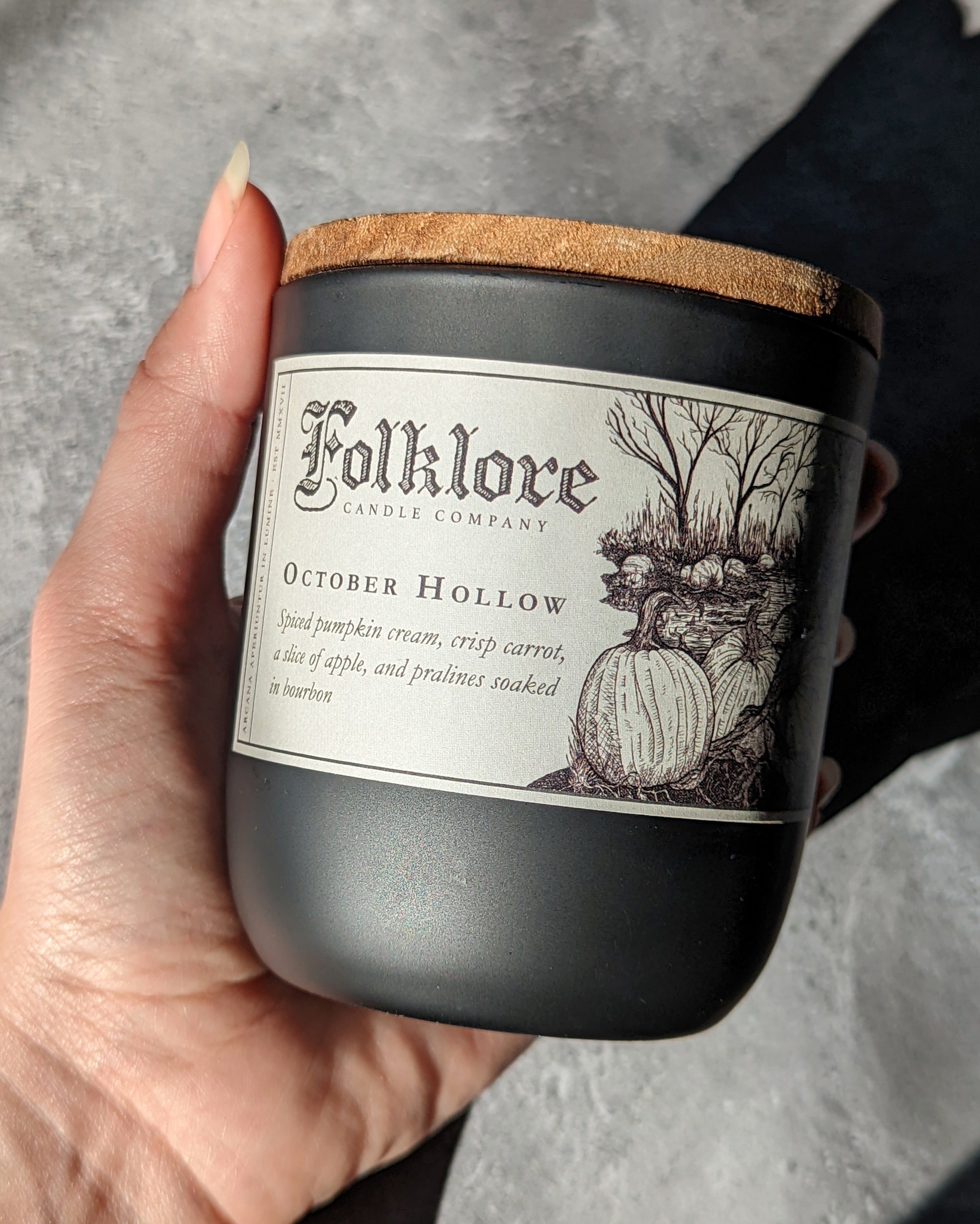 •OCTOBER HOLLOW• folklore candle