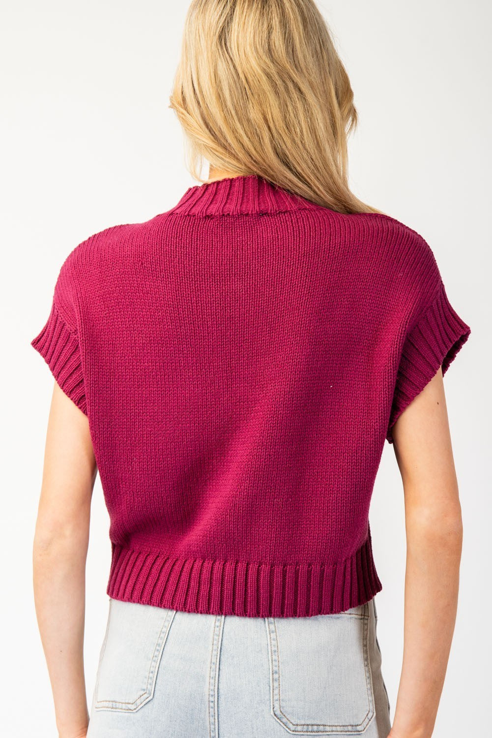 •MAGENTA• short sleeve sweater top