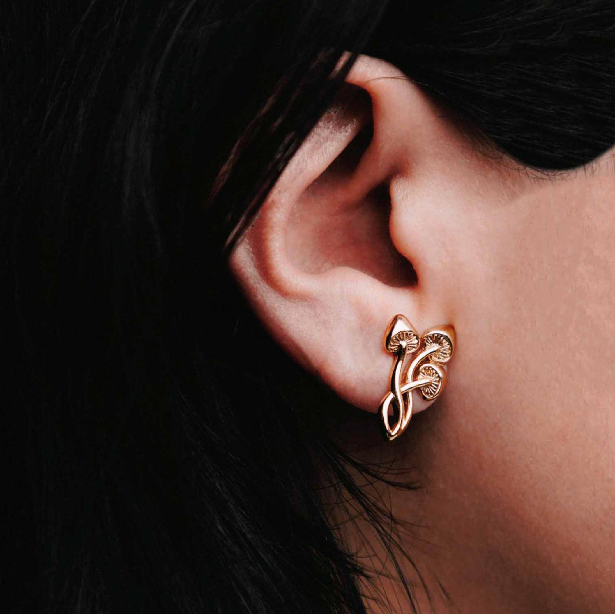 •MUSHROOM TRIO• bronze stud earrings