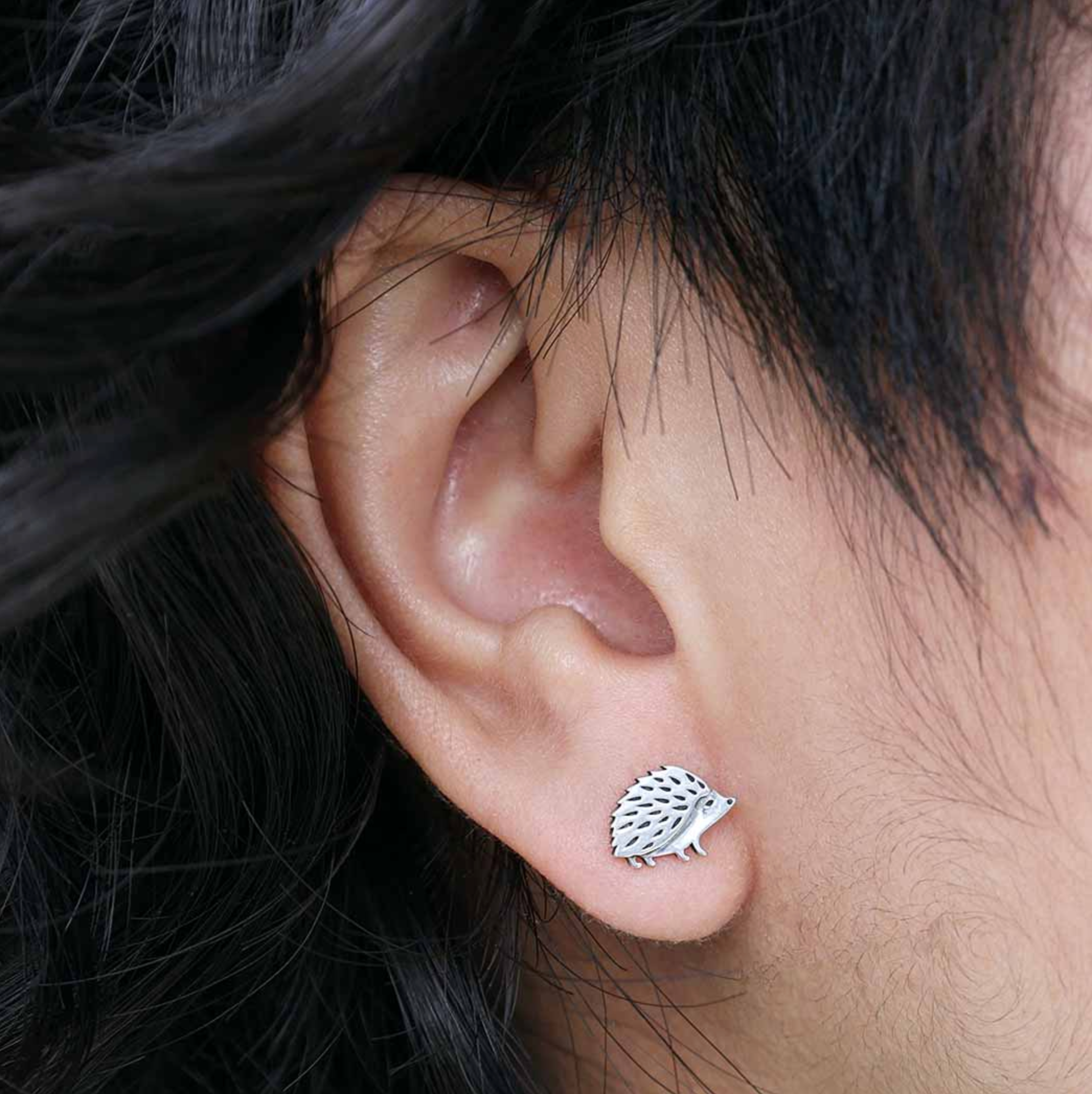 •TINY HEDGEHOG• silver stud earrings