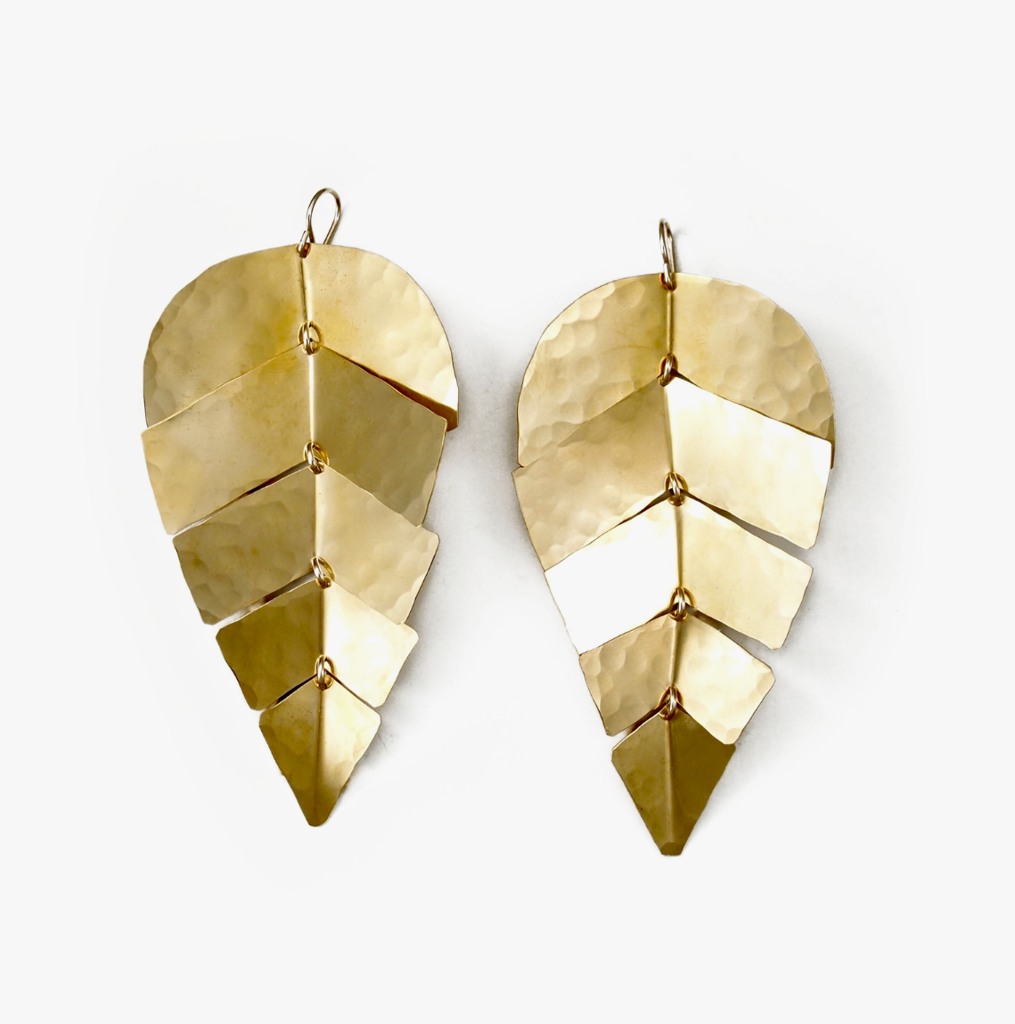•OMA• gold dangle earrings