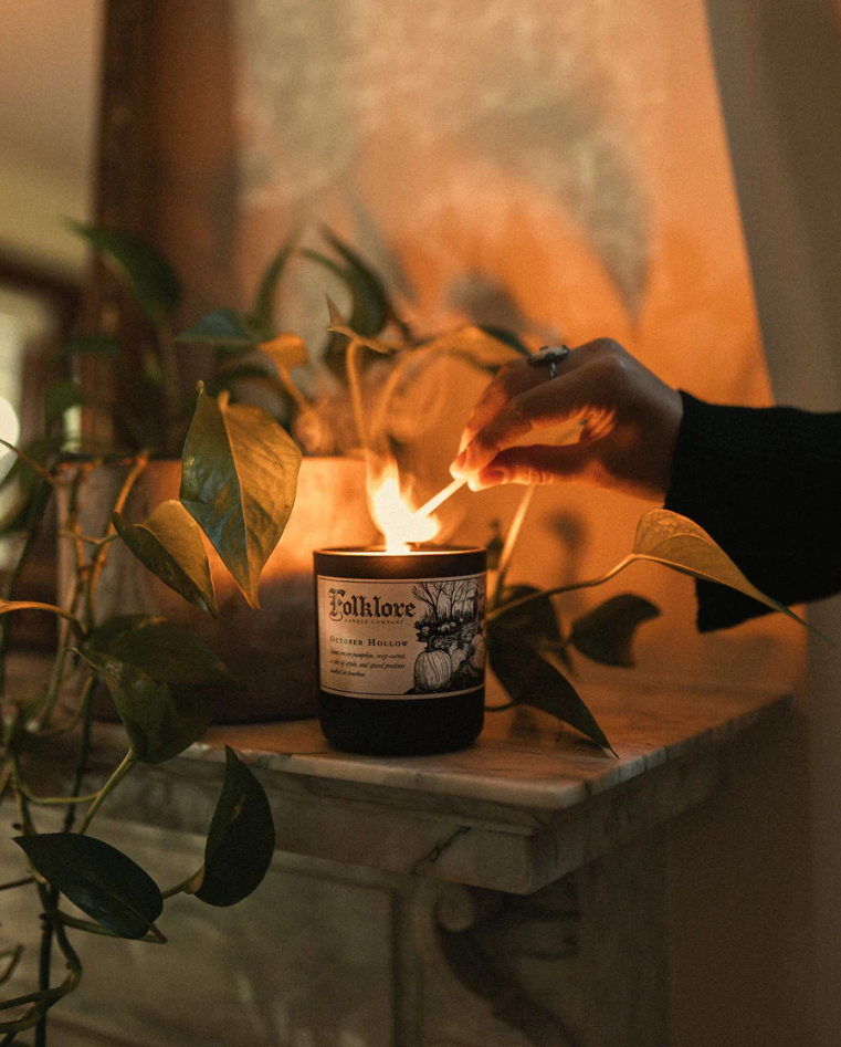 •OCTOBER HOLLOW• folklore candle