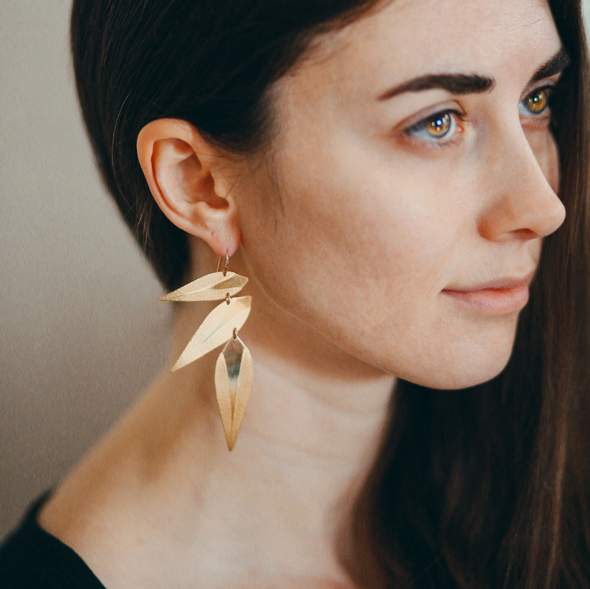 •LEAF PUNK• gold dangle earrings