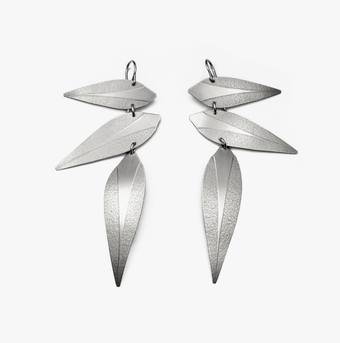 •LEAF PUNK• silver dangle earrings