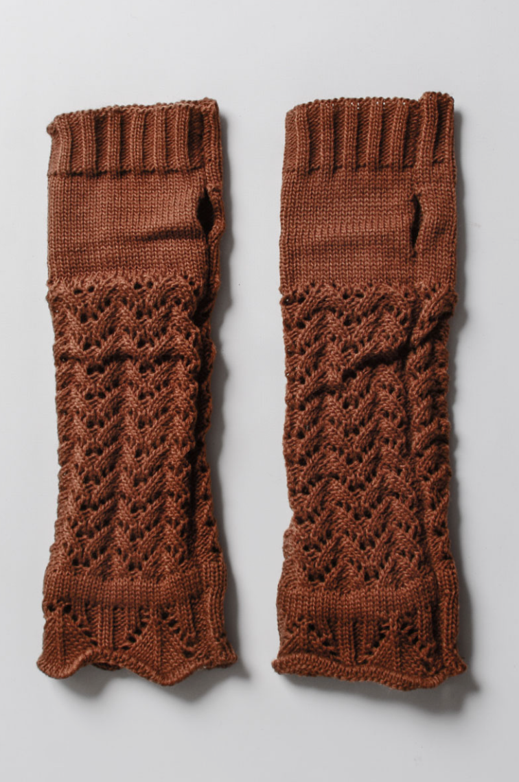 •OPEN STITCH FINGERLESS GLOVES•