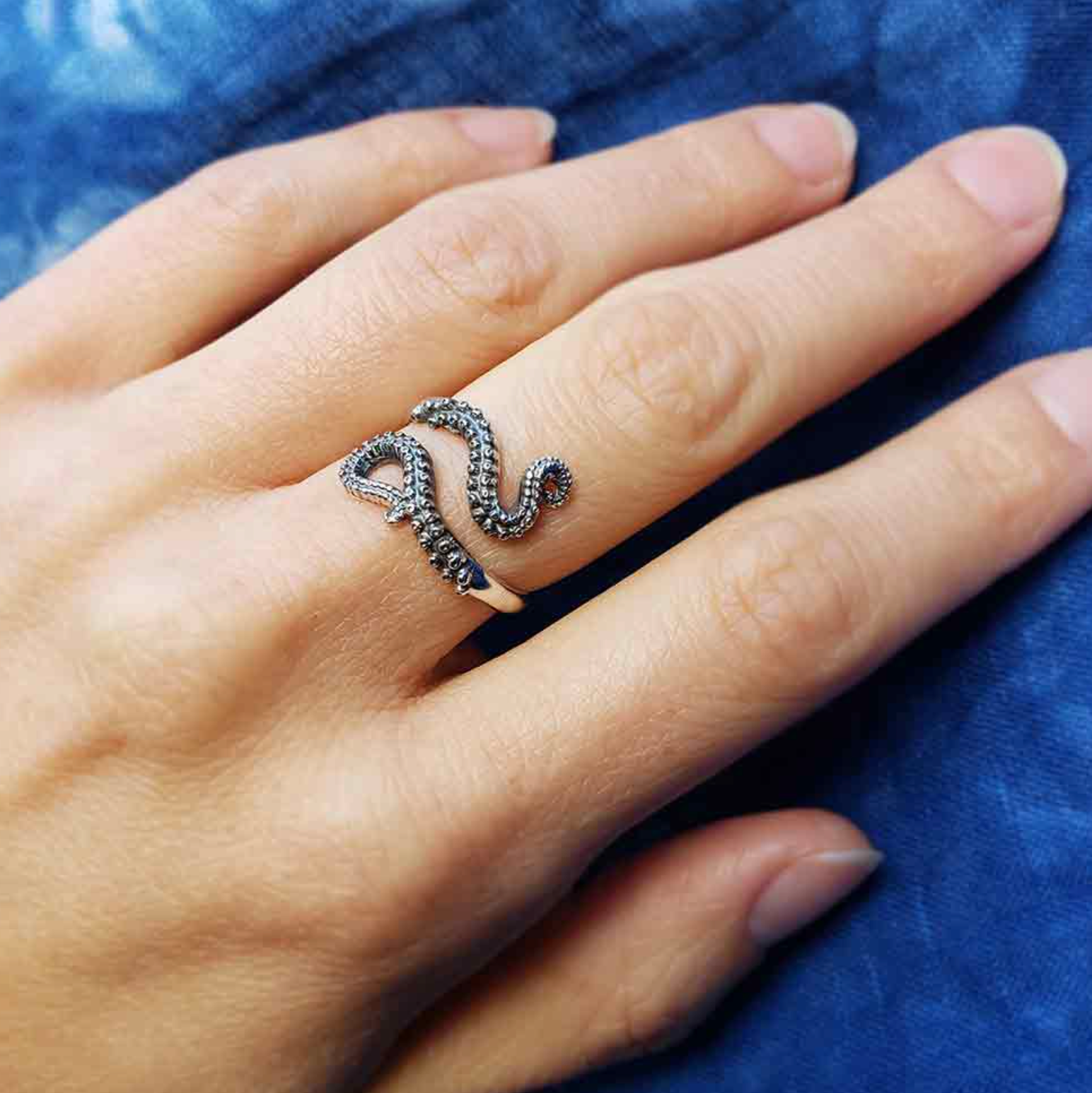 •OCTOPUS TENTACLE• adjustable silver ring