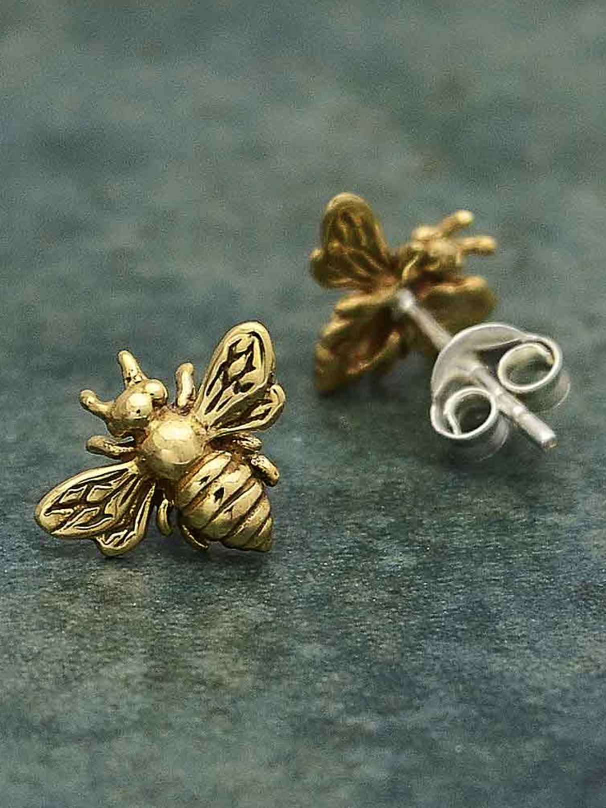 •HONEY BEE• bronze stud earrings