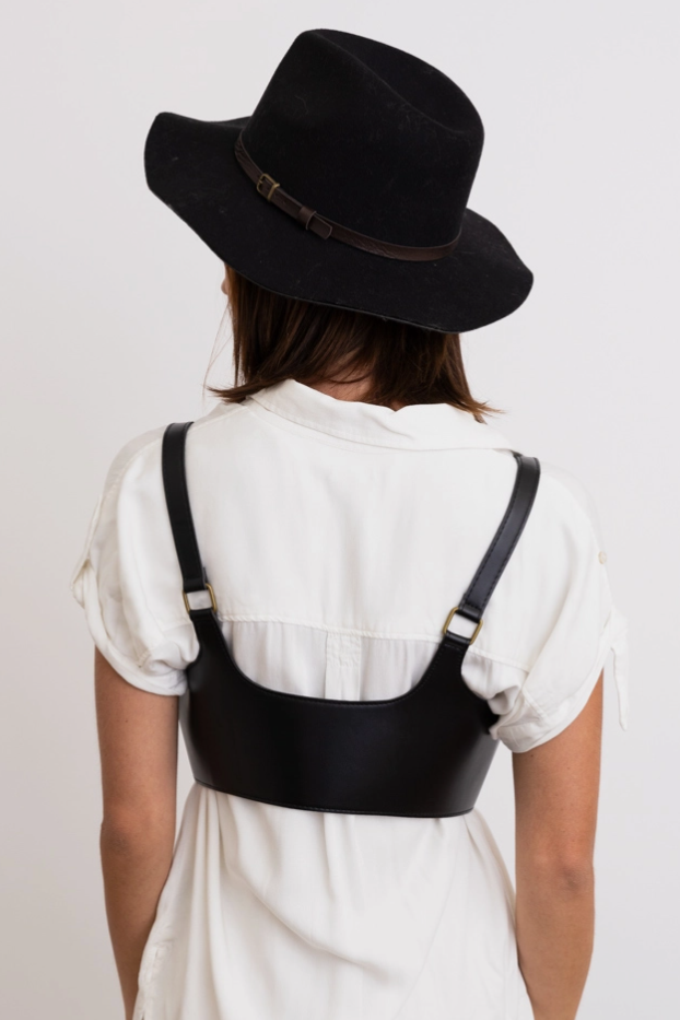 •HARNESS• "leather" belt
