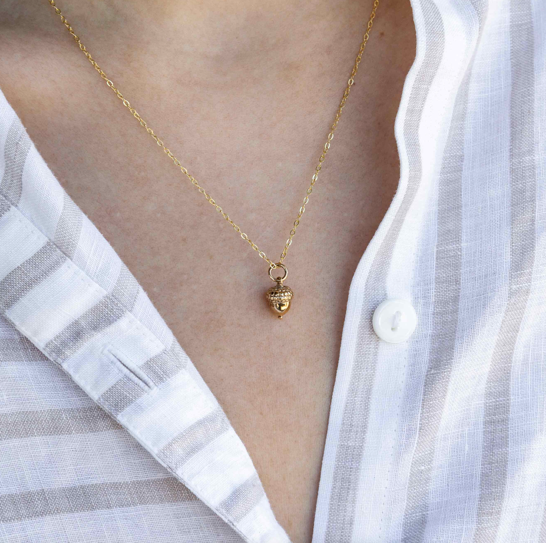 •TINY ACORN• gold necklace