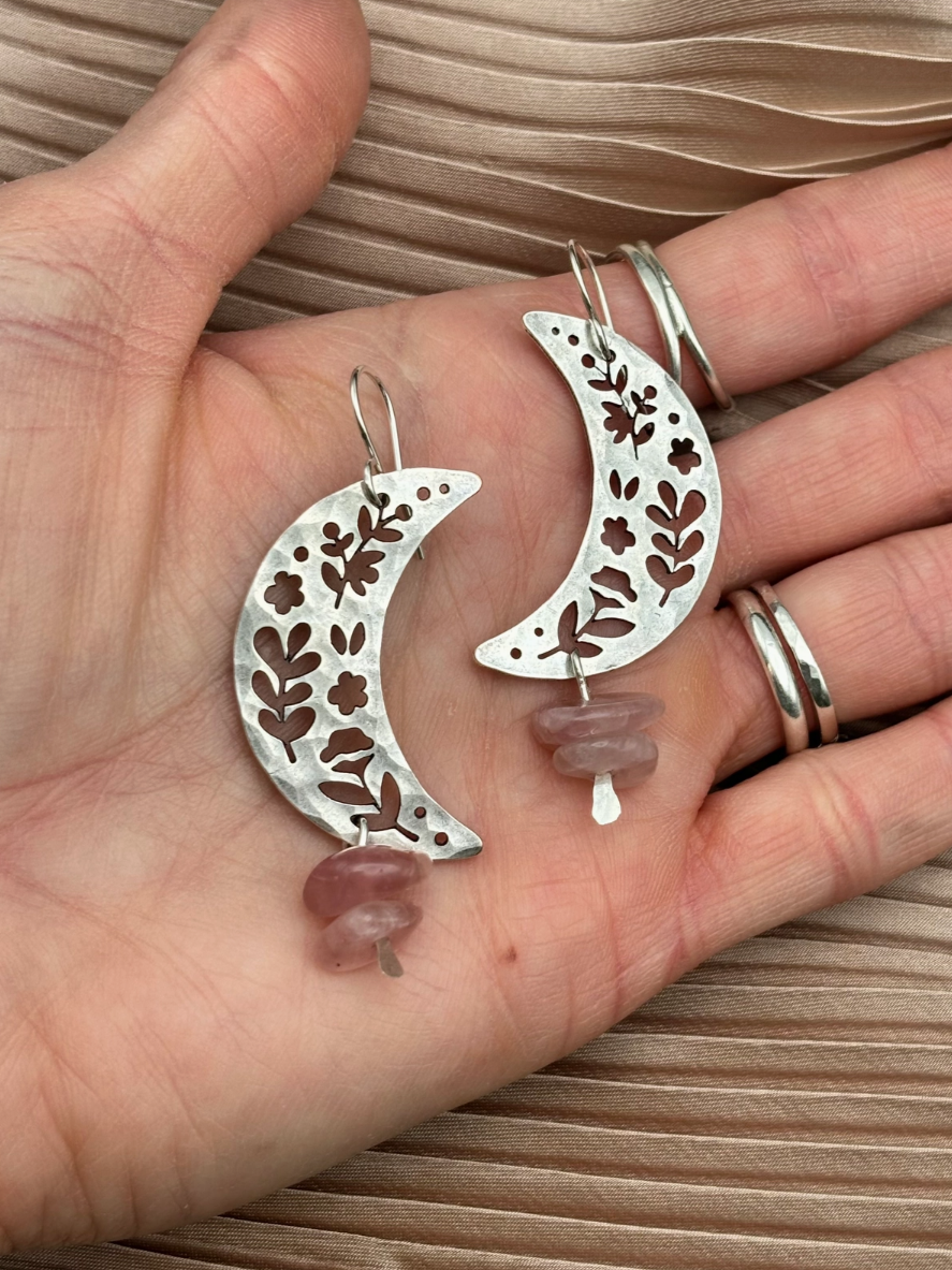 •MOON GARDEN• rose quartz + gold dangle earrings