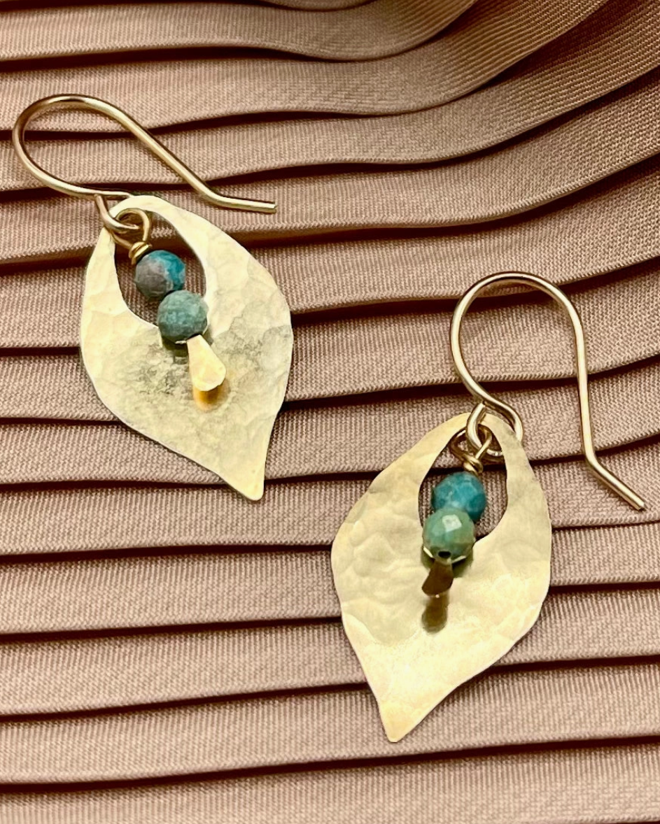 •TEA LEAF• turquoise + gold dangle earrings