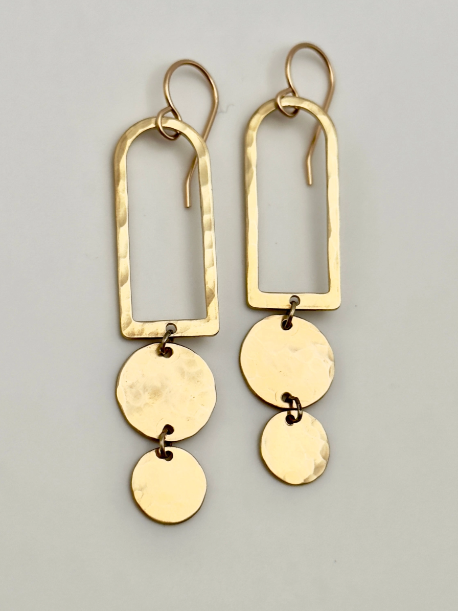 •ALICE• gold dangle earrings
