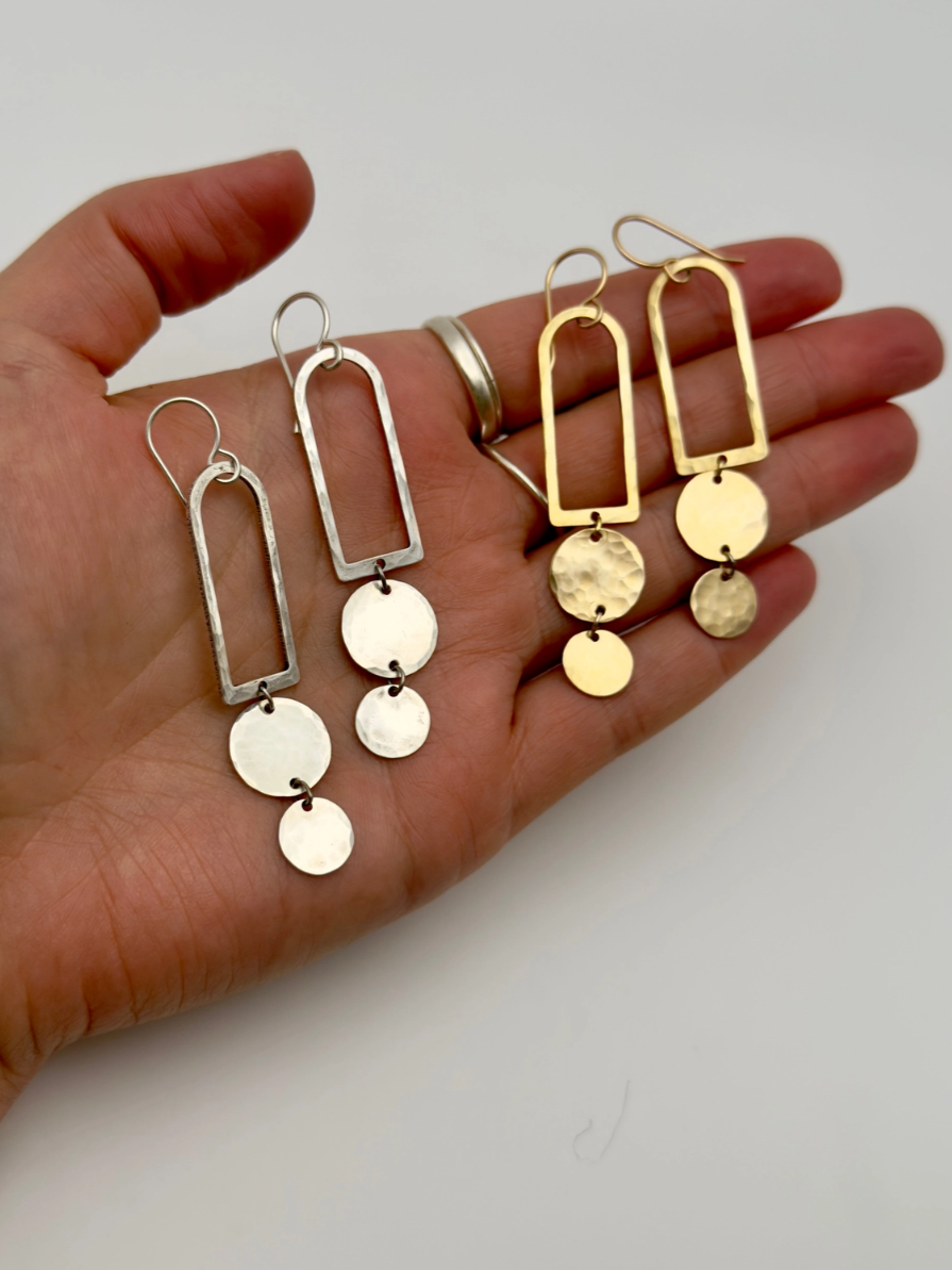 •ALICE• gold dangle earrings