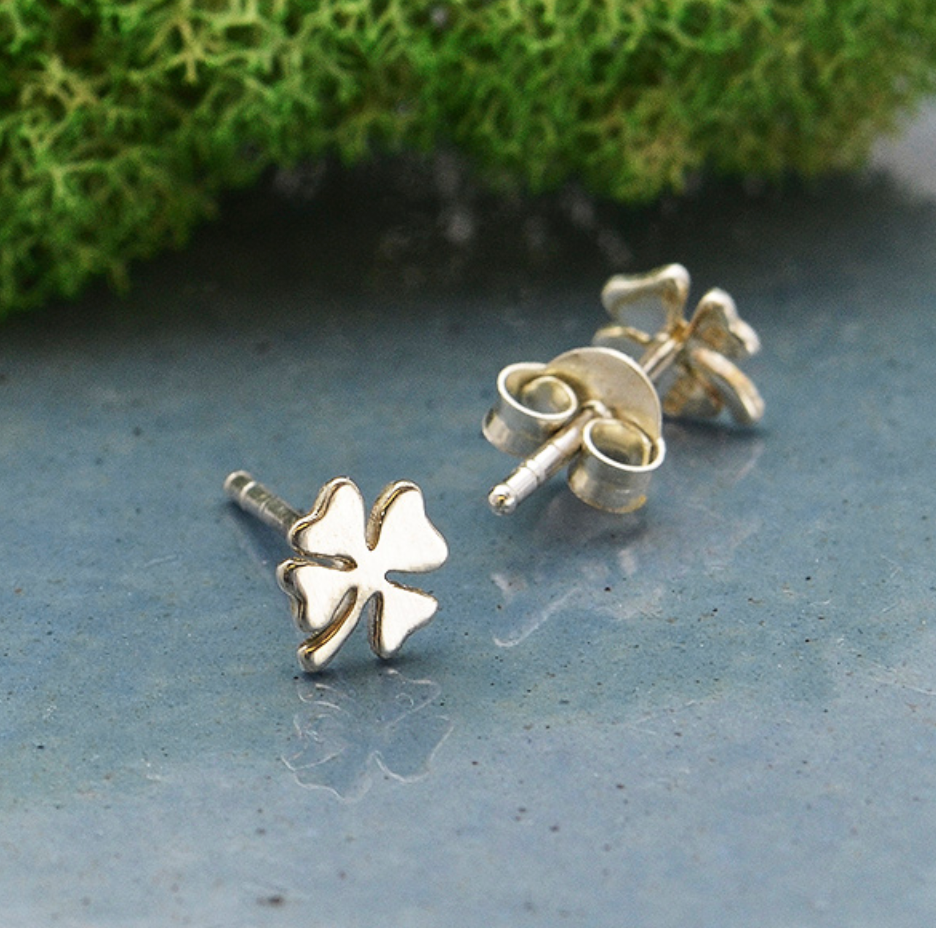 •LIL' SHAMROCK• recycled silver stud earrings