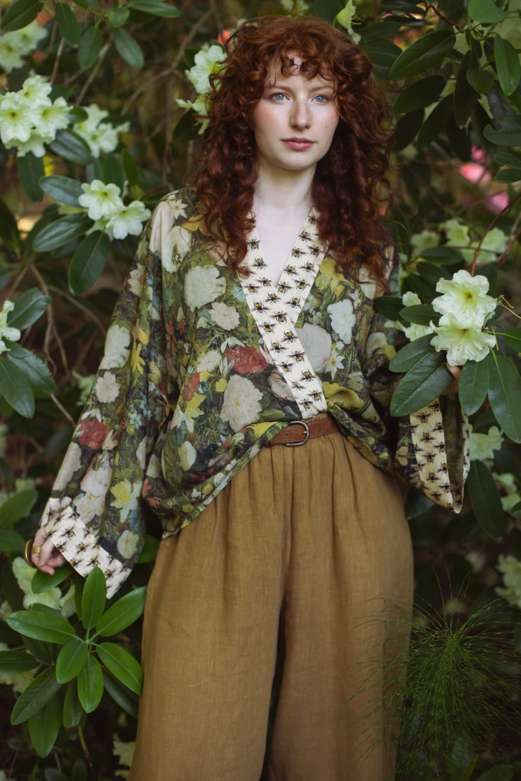 •I DREAM IN FLOWERS•  cropped bamboo cardigan