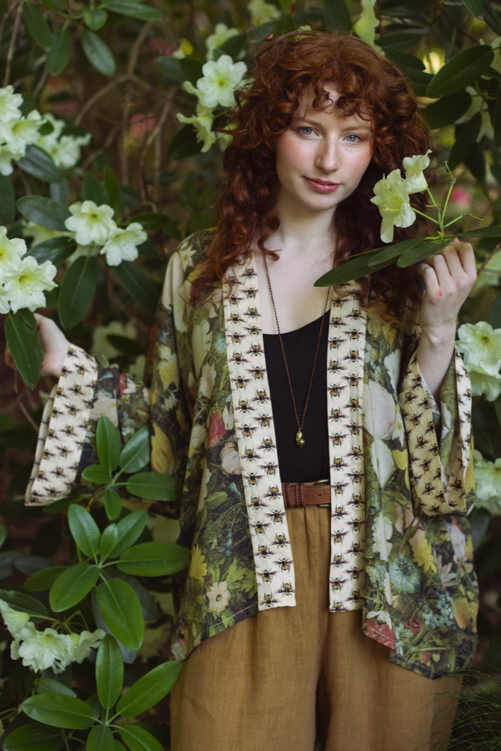 •I DREAM IN FLOWERS•  cropped bamboo cardigan