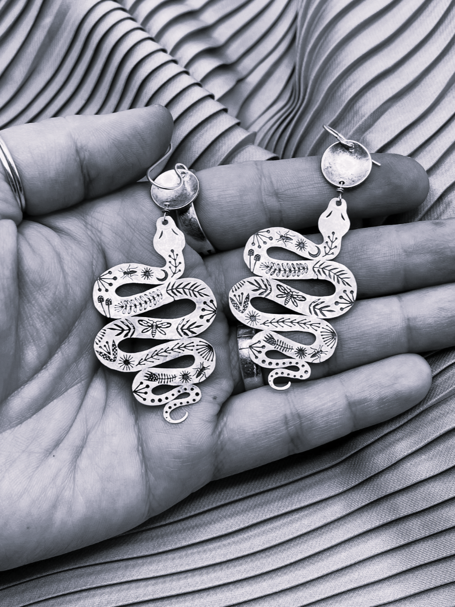 •SLITHER• gold dangle earrings