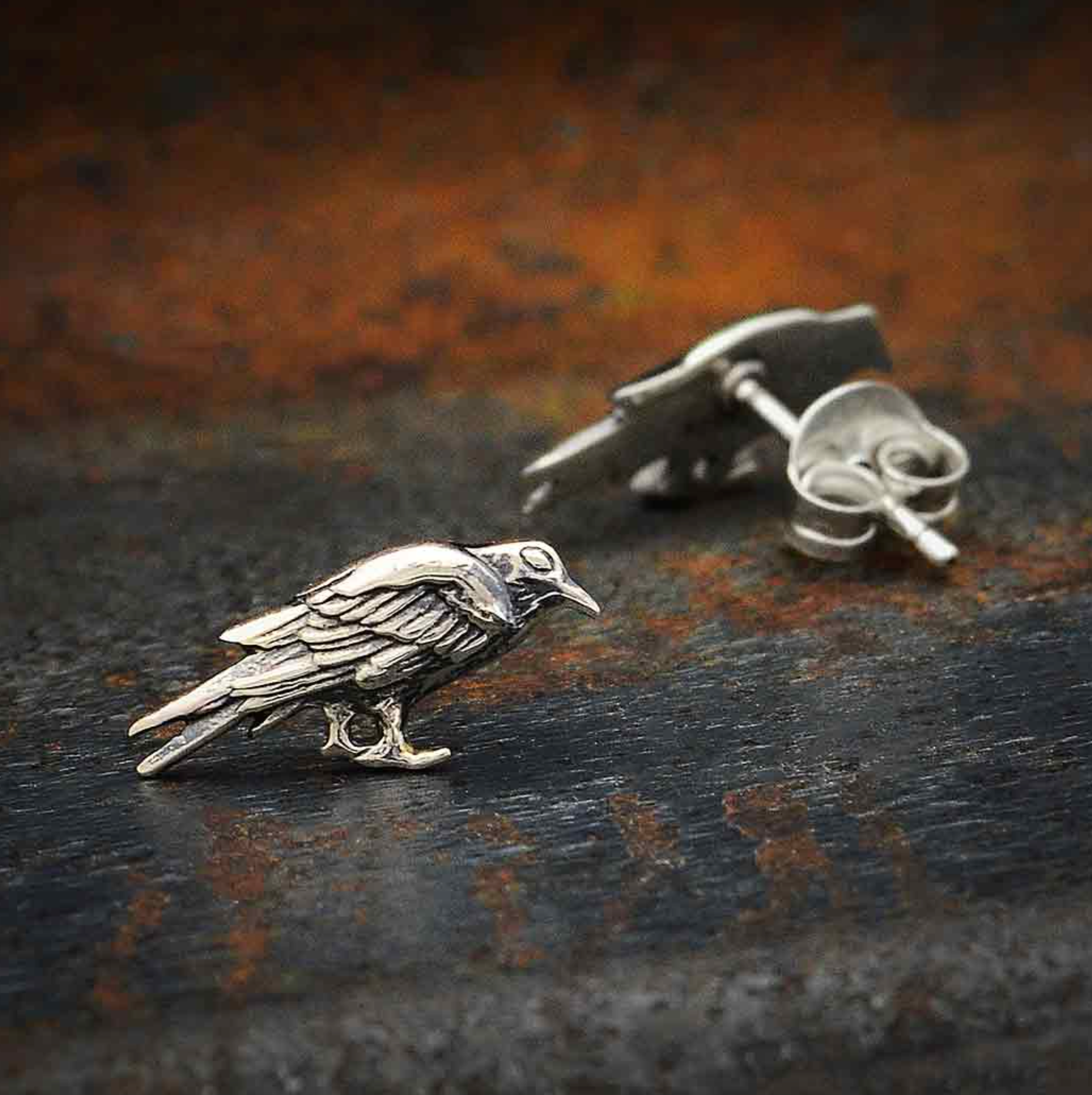 •LIL' RAVEN• silver stud earrings