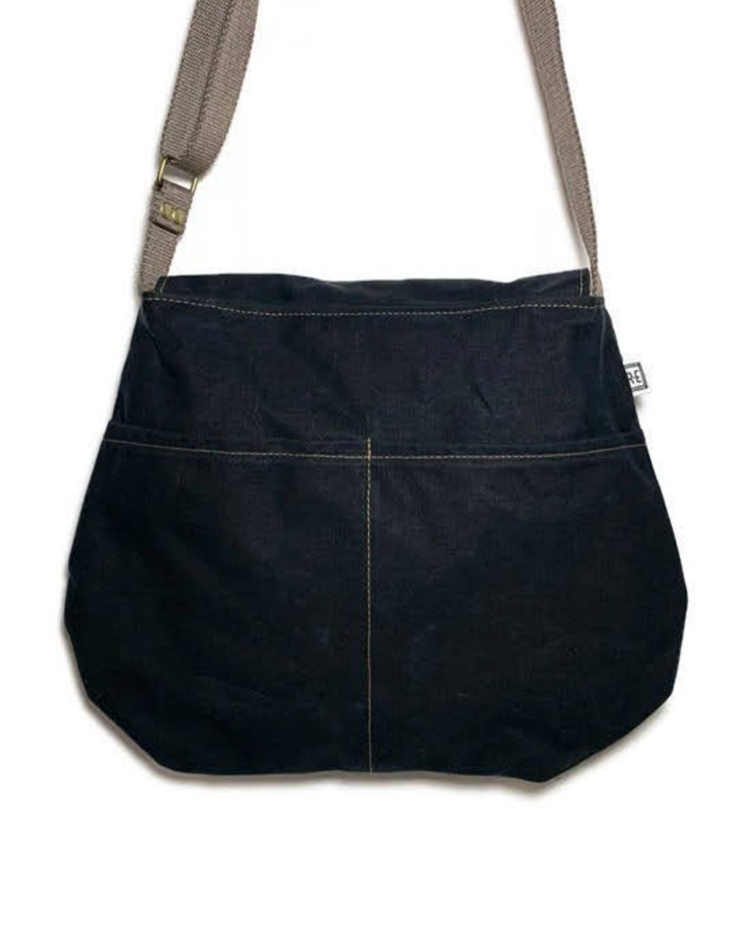 •LUNA• waxed canvas crossbody satchel