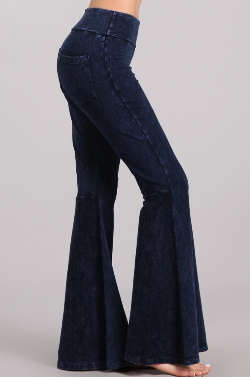 •FARRAH• cotton blend bell bottoms