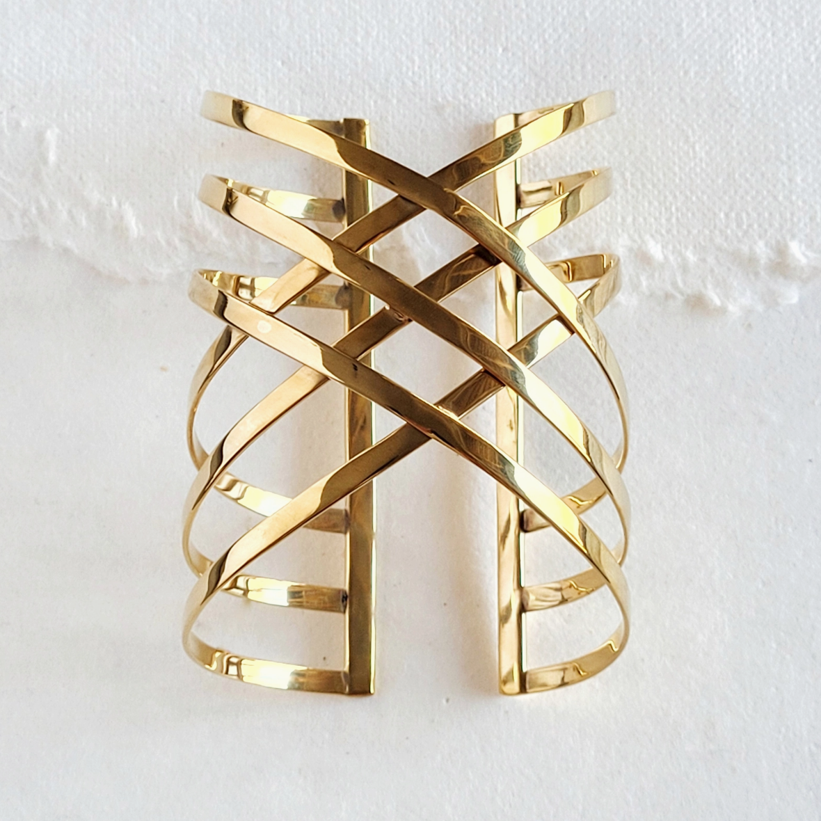 •HATCHED• brass bracelet