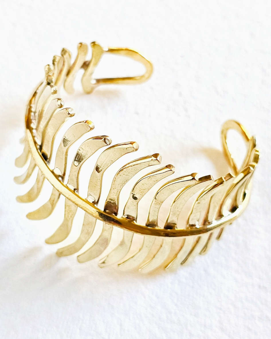 •HOJA• brass bracelet