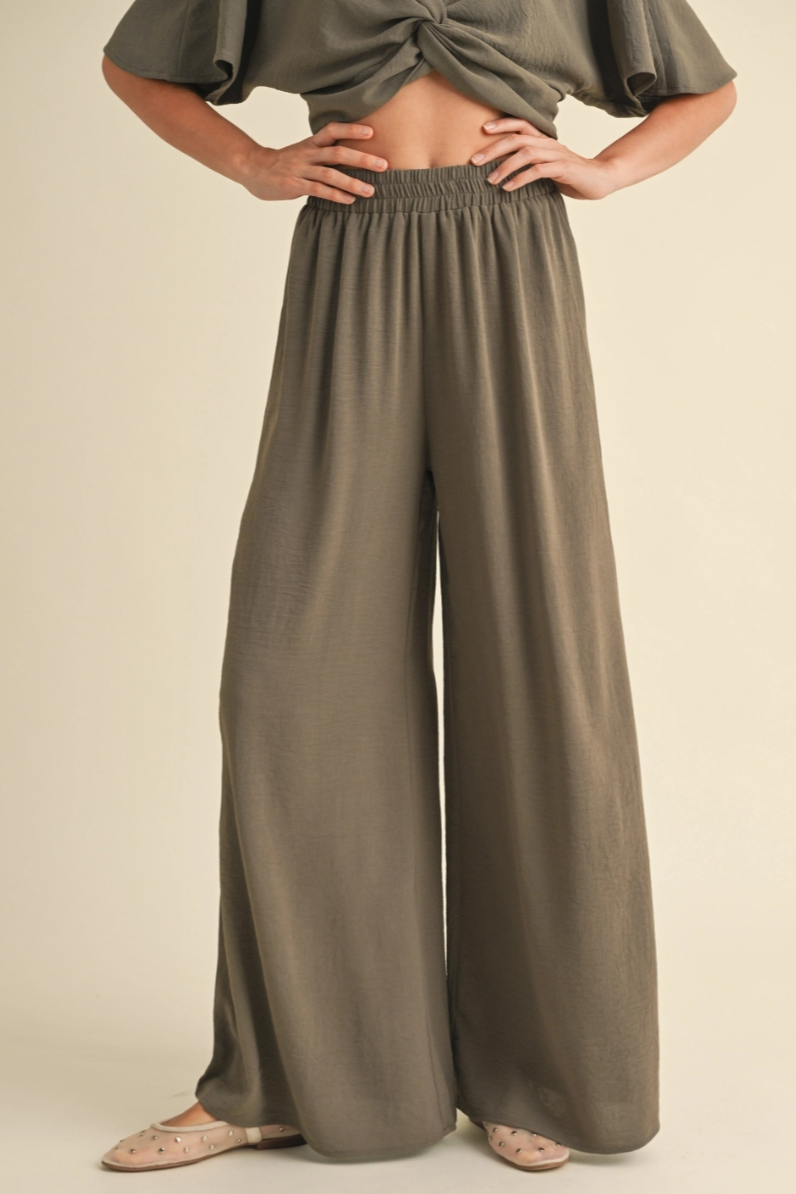 •FIONA• crinkle wide leg pants