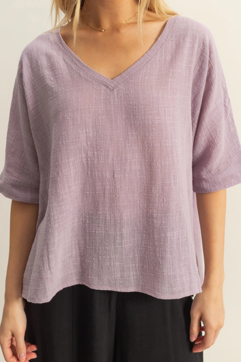 •COLETTE• V-neck breezy cotton top