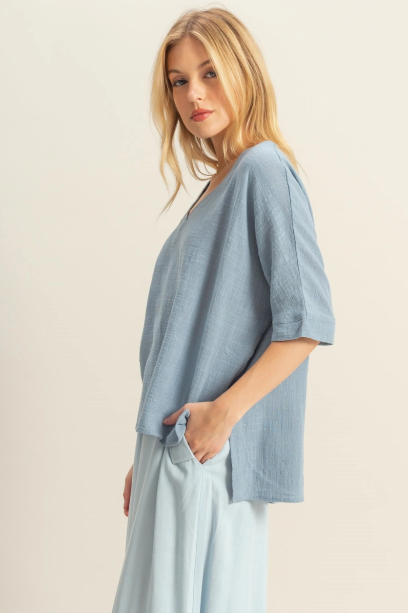 •COLETTE• V-neck breezy cotton top