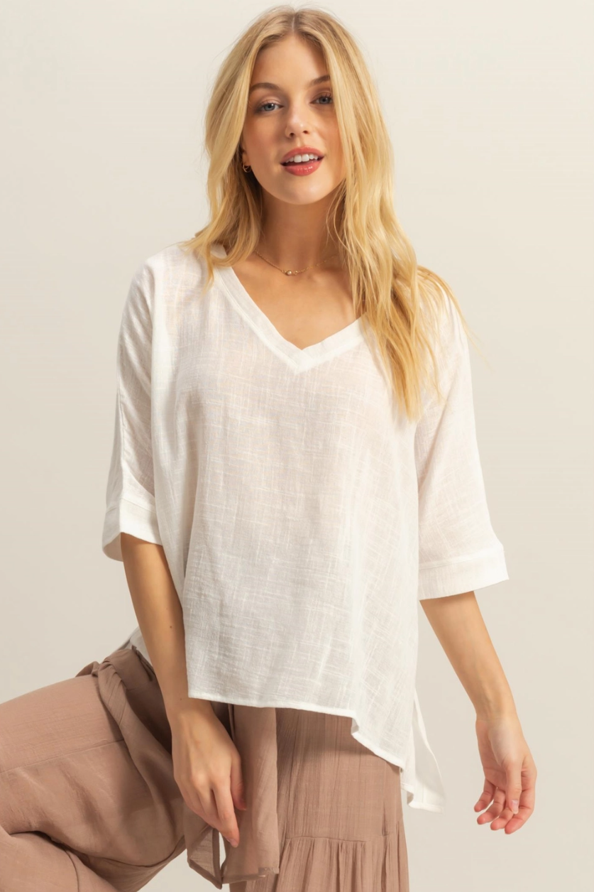 •COLETTE• V-neck breezy cotton top