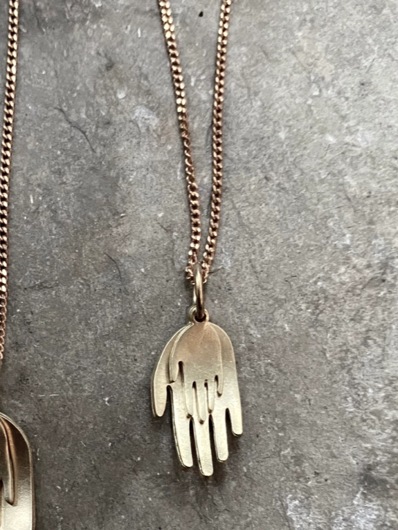•HELD• brass necklace (18" long)