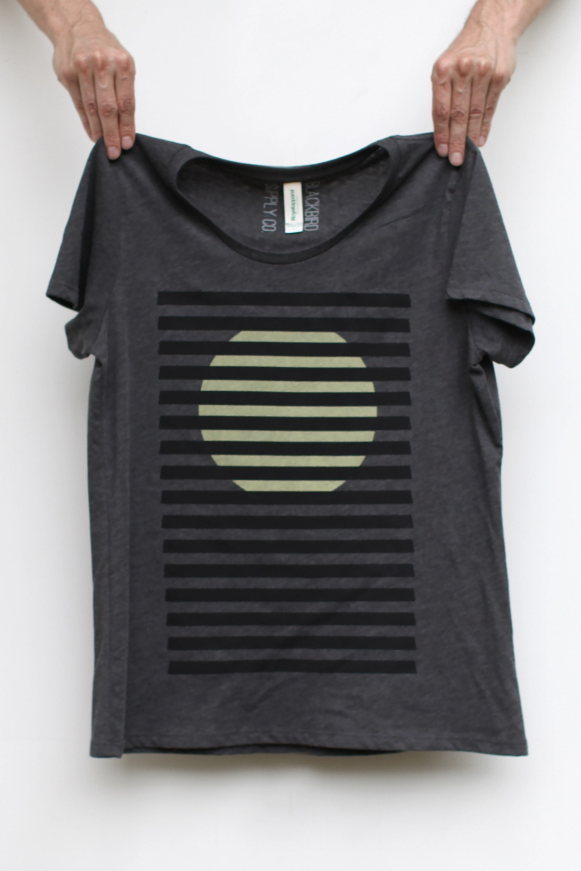 •RISING SUN• cotton blend classic tee (USA)