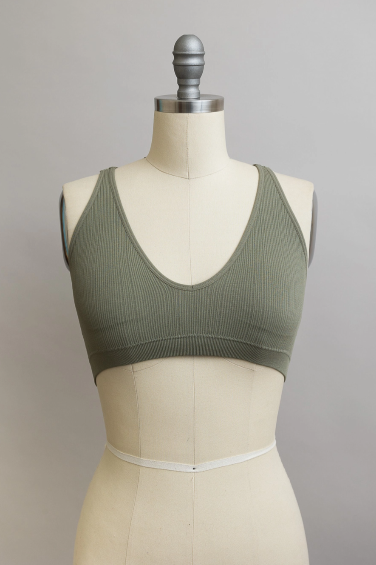 •AMÉLIE• lacy racerback bralette