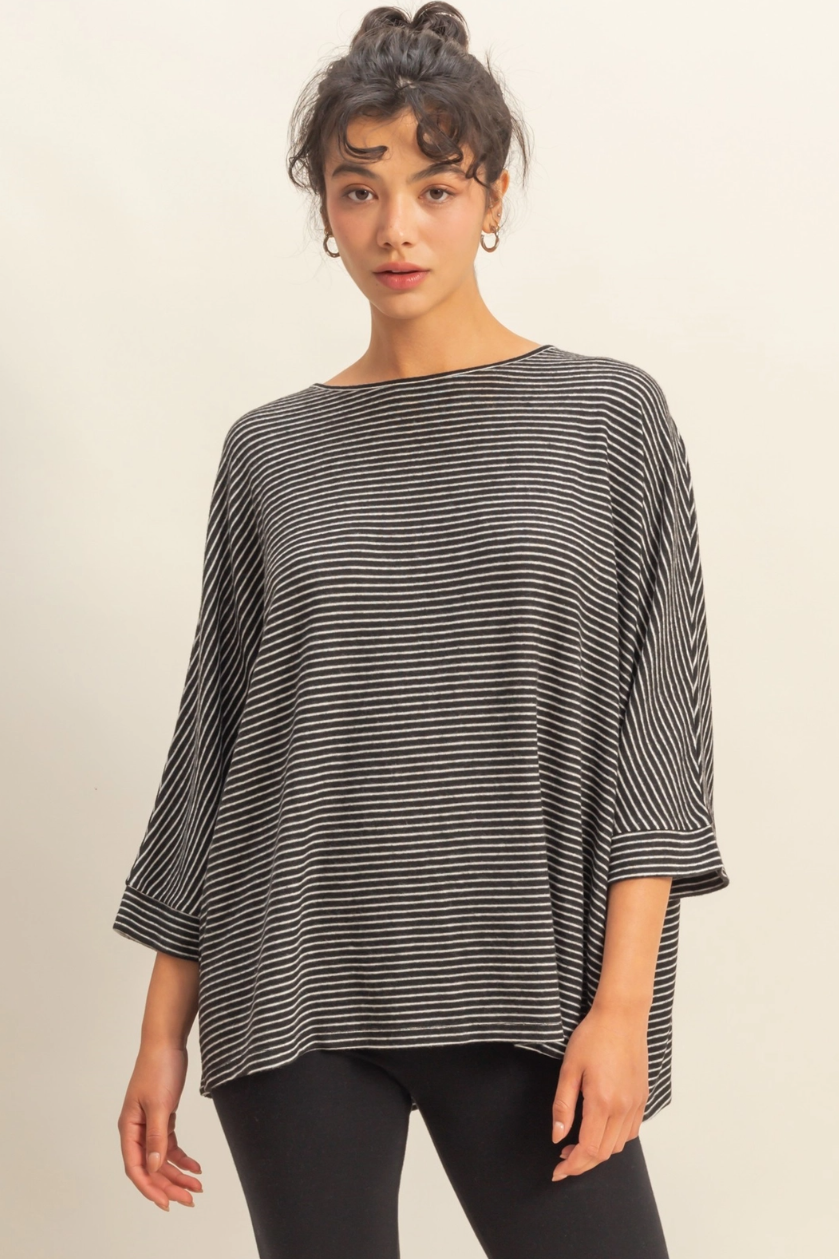 •RILEY• 3/4 sleeve oversized top