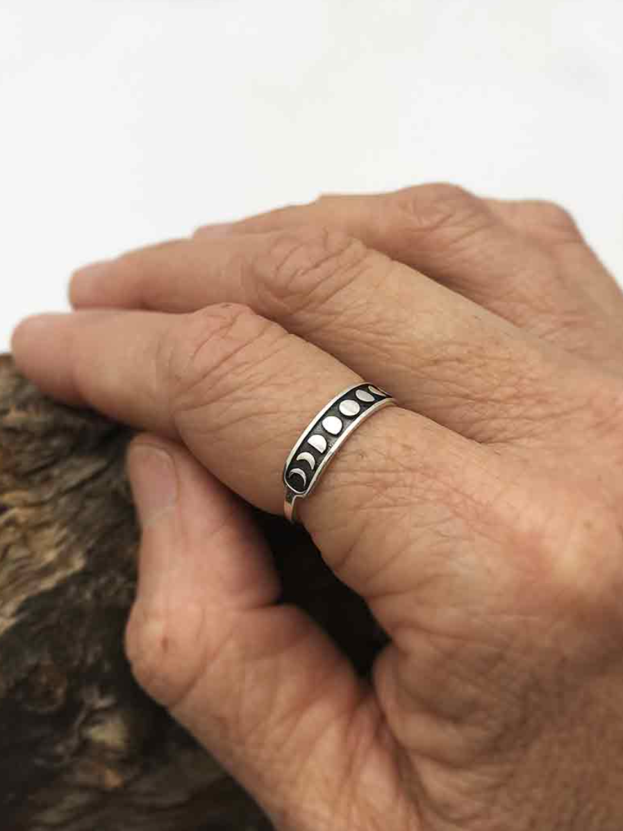 •MOONPHASE HORIZONTAL• recycled silver ring