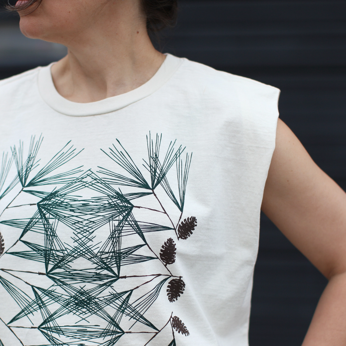 •PINE• heavyweight cotton muscle tee (USA)
