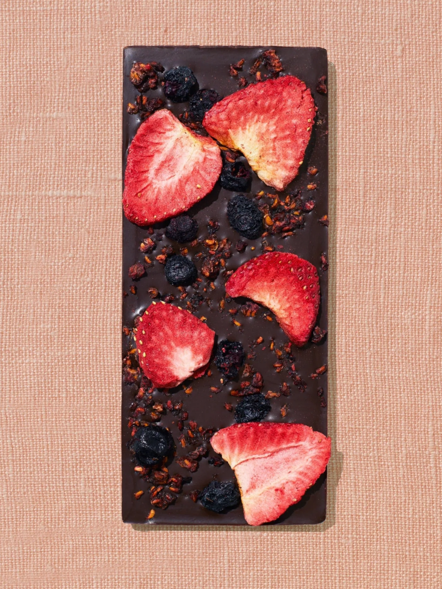 •MIXED BERRY• date-sweetened chocolate bar