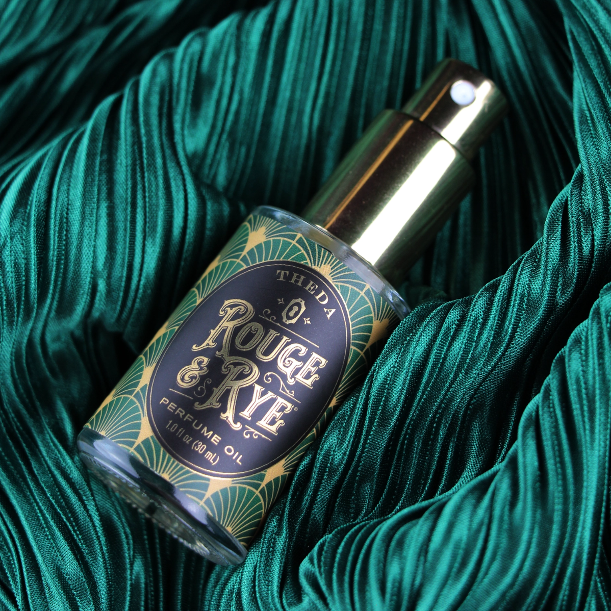 •THEDA• perfume oil spray