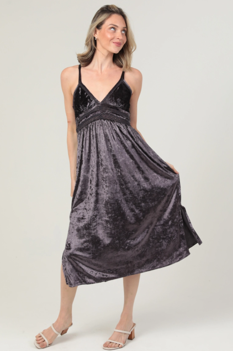 •CINDER• crushed velvet midi dress