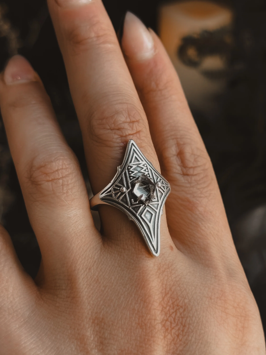 •ARMORED PORTAL• clear quartz + silver ring